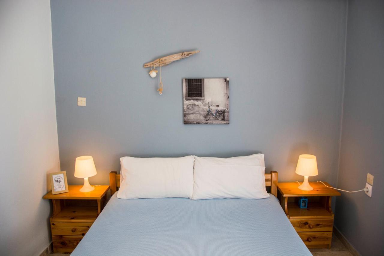 Drossinos Studios Poros Town Exterior photo