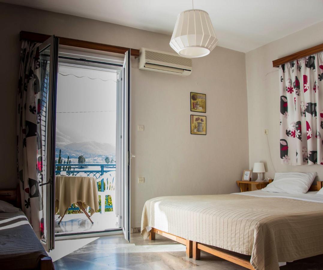 Drossinos Studios Poros Town Exterior photo