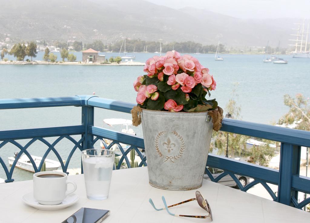 Drossinos Studios Poros Town Exterior photo